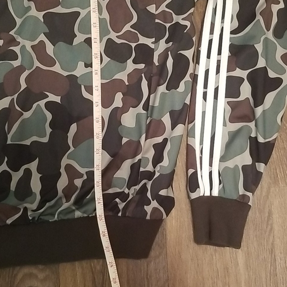 MENS Adidas Originals Camouflage Track Jacket - Picture 7 of 8